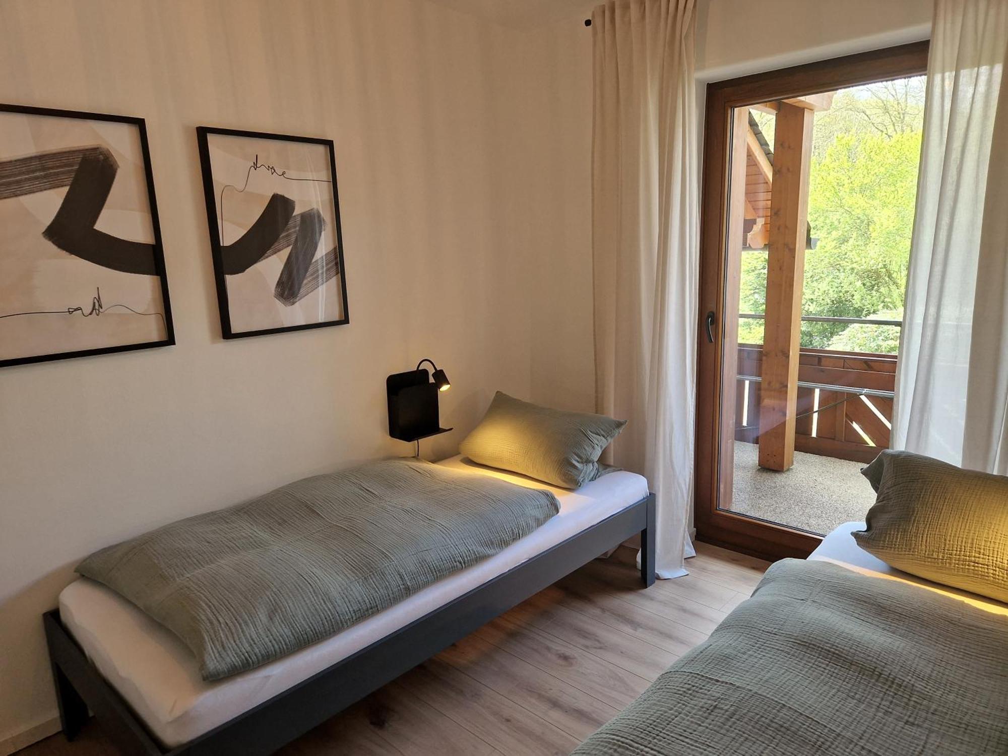Haus Daut Fewo Mit Hallenbad Willingen  Exteriör bild